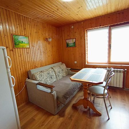 Cottage house Yaremche Exterior foto